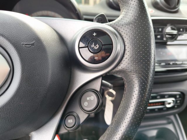 SMART ForFour usata, con Controllo automatico clima
