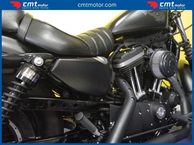 HARLEY-DAVIDSON 883 Iron usata 5