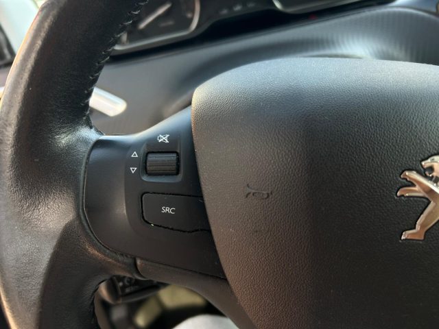 PEUGEOT 208 usata, con Sensore di pioggia