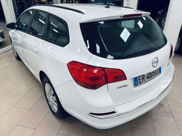 OPEL Astra usata, con Alzacristalli elettrici