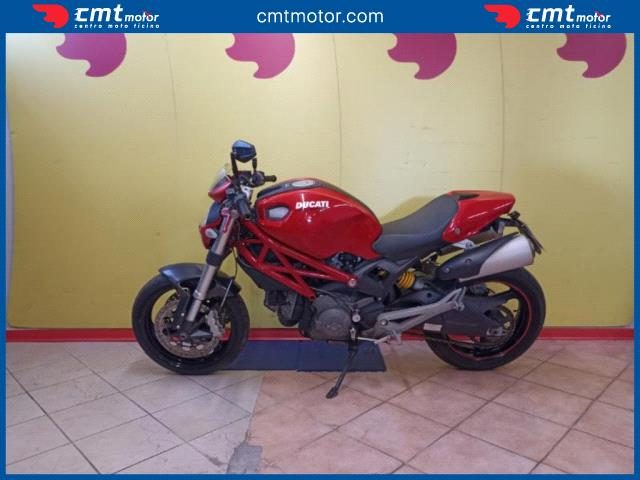 DUCATI Monster 696 usata 3