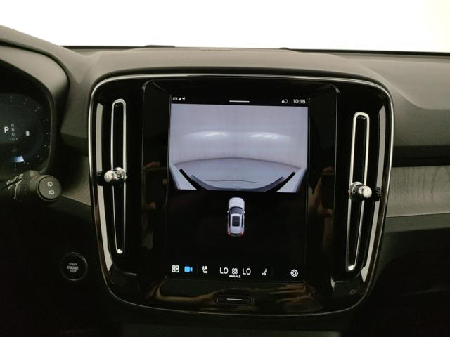 VOLVO XC40 usata, con Touch screen