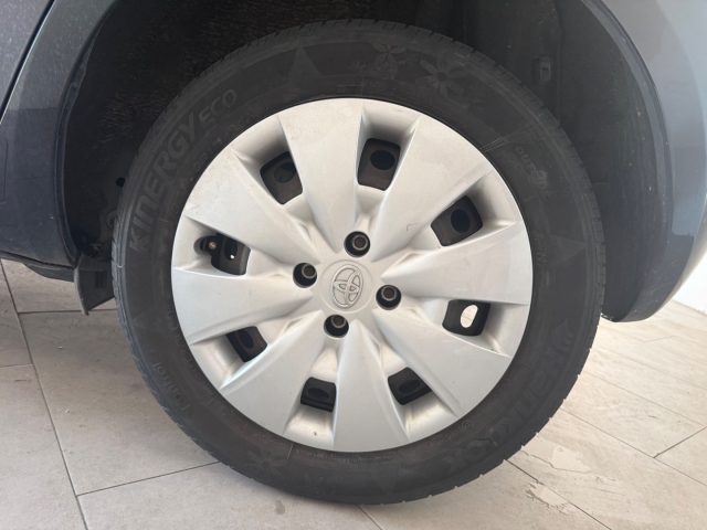 TOYOTA Yaris usata 7