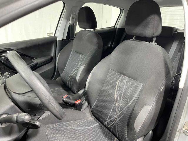 PEUGEOT 208 usata 18