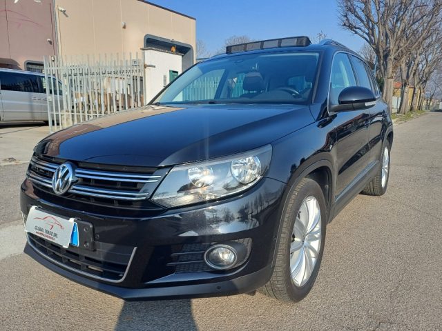 VOLKSWAGEN Tiguan usata, con Hill holder