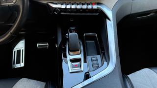 PEUGEOT 3008 usata, con Controllo automatico clima