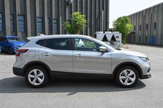 NISSAN Qashqai usata, con Park Distance Control