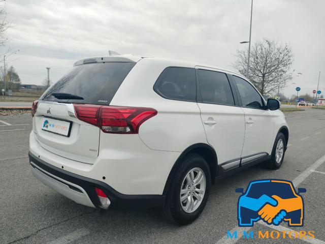 MITSUBISHI Outlander usata, con Alzacristalli elettrici