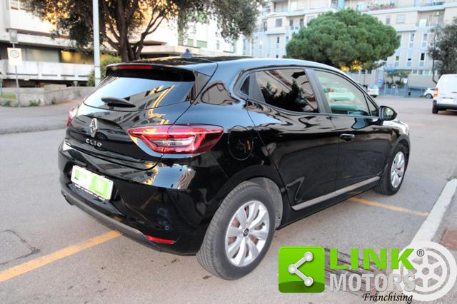 RENAULT Clio usata, con Sedile posteriore sdoppiato
