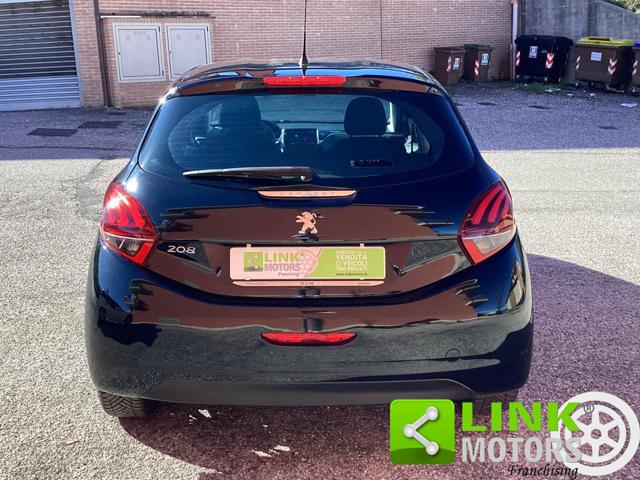 PEUGEOT 208 usata, con Autoradio