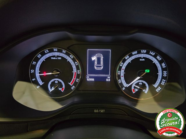 SKODA Karoq usata, con ESP