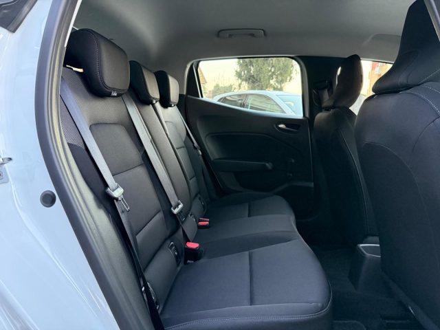 RENAULT Clio usata 10