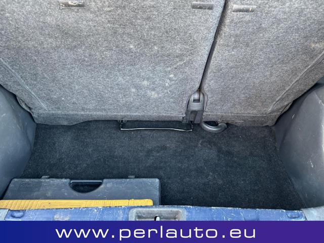 TOYOTA Yaris usata, con Immobilizzatore elettronico