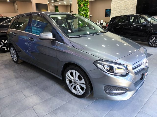 MERCEDES-BENZ B 180 usata, con Airbag laterali