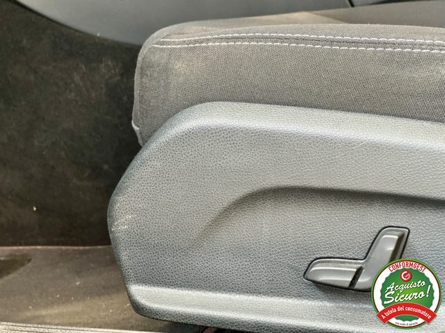 MERCEDES-BENZ C 220 usata, con Controllo automatico clima