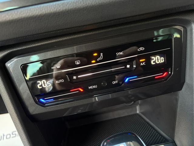 VOLKSWAGEN Tiguan usata, con USB