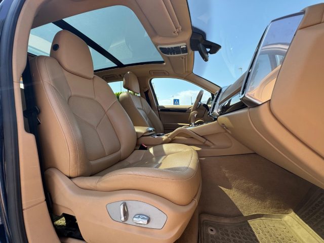 PORSCHE Cayenne usata, con Controllo trazione