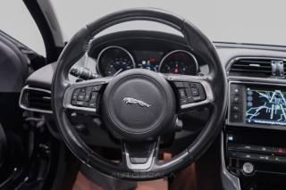 JAGUAR XE usata, con Interni in pelle