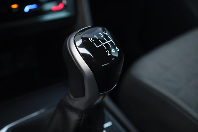 VOLKSWAGEN Tiguan usata, con Volante in pelle