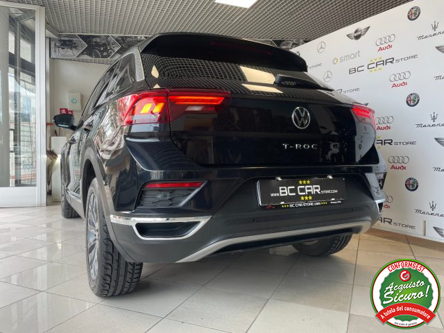 VOLKSWAGEN T-Roc usata, con Specchietti laterali elettrici