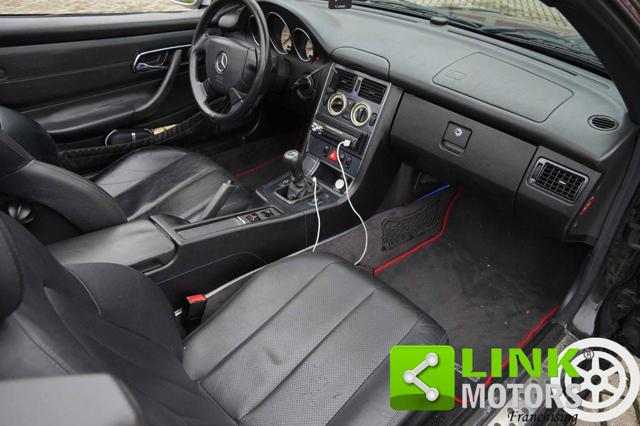 MERCEDES-BENZ SLK 200 usata, con Climatizzatore automatico, 2 zone