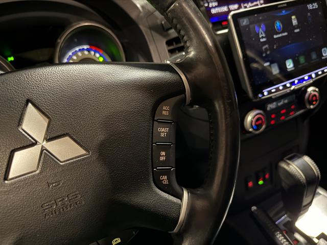 MITSUBISHI Pajero usata, con Bracciolo