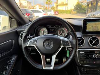 MERCEDES-BENZ CLA 200 usata, con Chiusura centralizzata