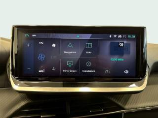 PEUGEOT 2008 usata, con Sensore di luce