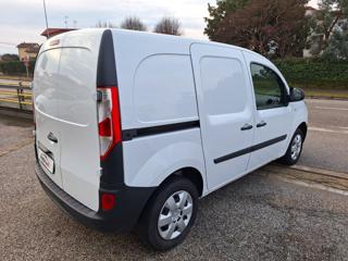 RENAULT Kangoo usata, con Autoradio digitale