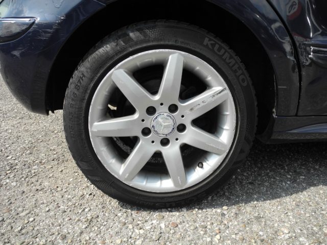 MERCEDES-BENZ A 180 usata, con Interni in pelle