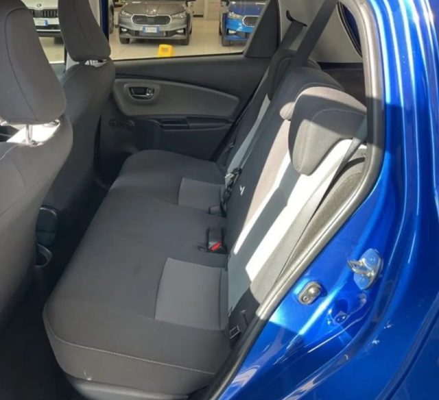TOYOTA Yaris usata, con Airbag laterali