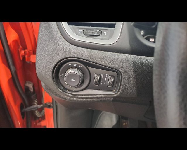 JEEP Renegade usata 12