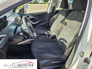 PEUGEOT 2008 usata, con Airbag testa