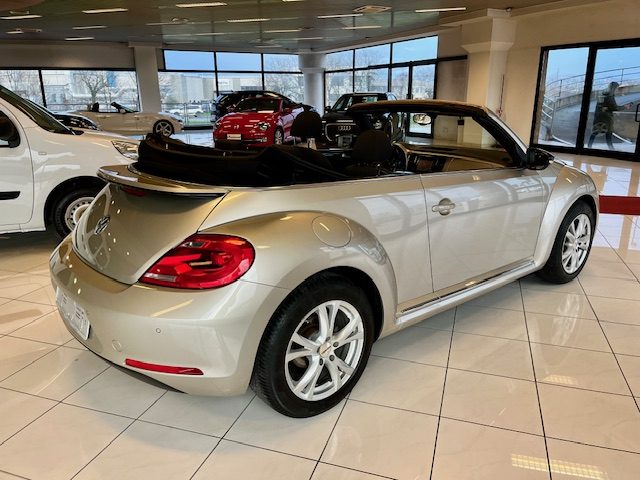 VOLKSWAGEN Maggiolino usata, con Alzacristalli elettrici