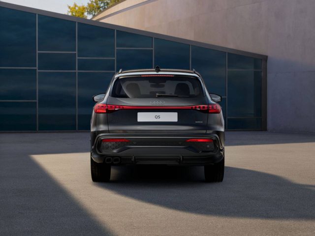 AUDI Q5 usata, con Chiusura centralizzata
