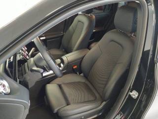 MERCEDES-BENZ GLA 220 usata, con Park Distance Control