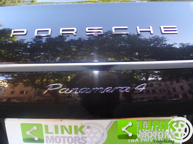 PORSCHE Panamera usata, con Autoradio digitale