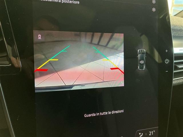 RENAULT Megane usata, con USB