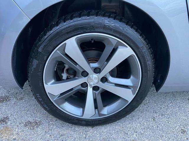 PEUGEOT 308 usata, con Lettore CD