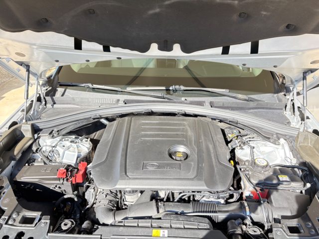 LAND ROVER Range Rover Velar usata, con Climatizzatore automatico, 2 zone