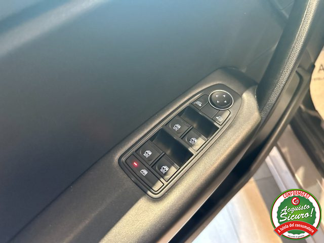 RENAULT Captur usata, con Touch screen