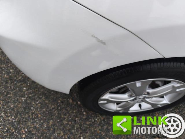 TOYOTA Urban Cruiser usata 27