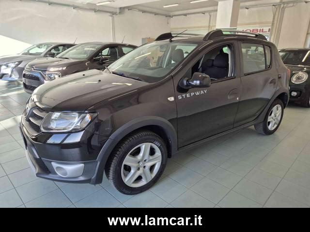 DACIA Sandero usata, con Autoradio