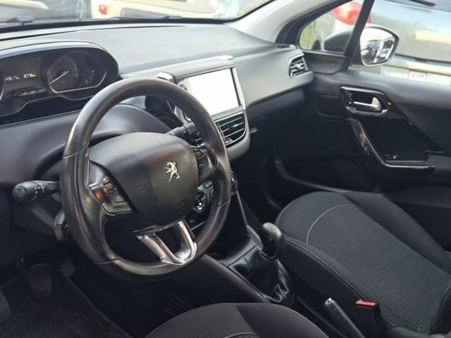 PEUGEOT 208 usata, con Boardcomputer