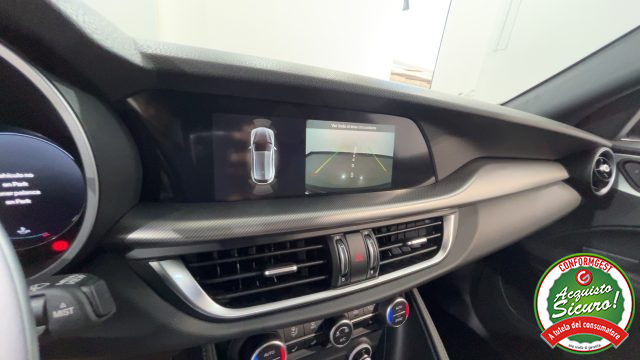 ALFA ROMEO Stelvio usata, con Alzacristalli elettrici