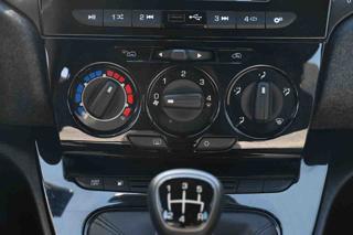 LANCIA Ypsilon usata, con Autoradio digitale