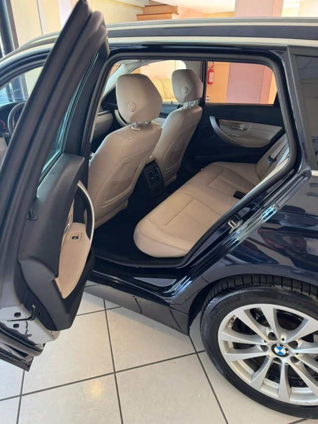 BMW 320 usata, con Boardcomputer