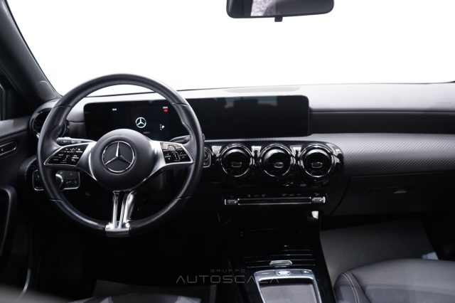 MERCEDES-BENZ A 180 usata, con Luci diurne LED