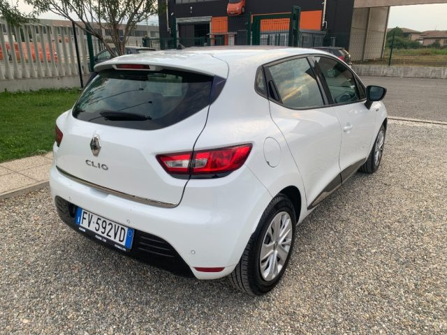 RENAULT Clio usata, con Alzacristalli elettrici