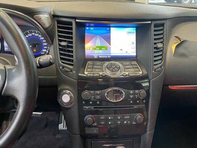 INFINITI QX70 usata, con ESP